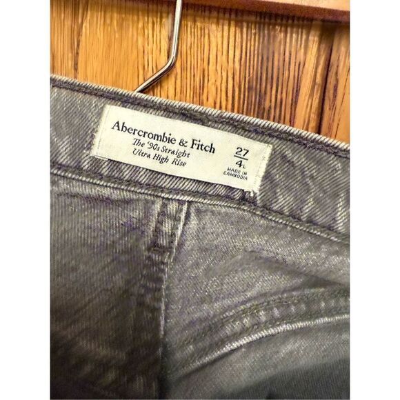 Abercrombie & Fitch grey ultra High Rise The 90s straight Jeans Size 4 Extra Lon - Picture 3 of 5